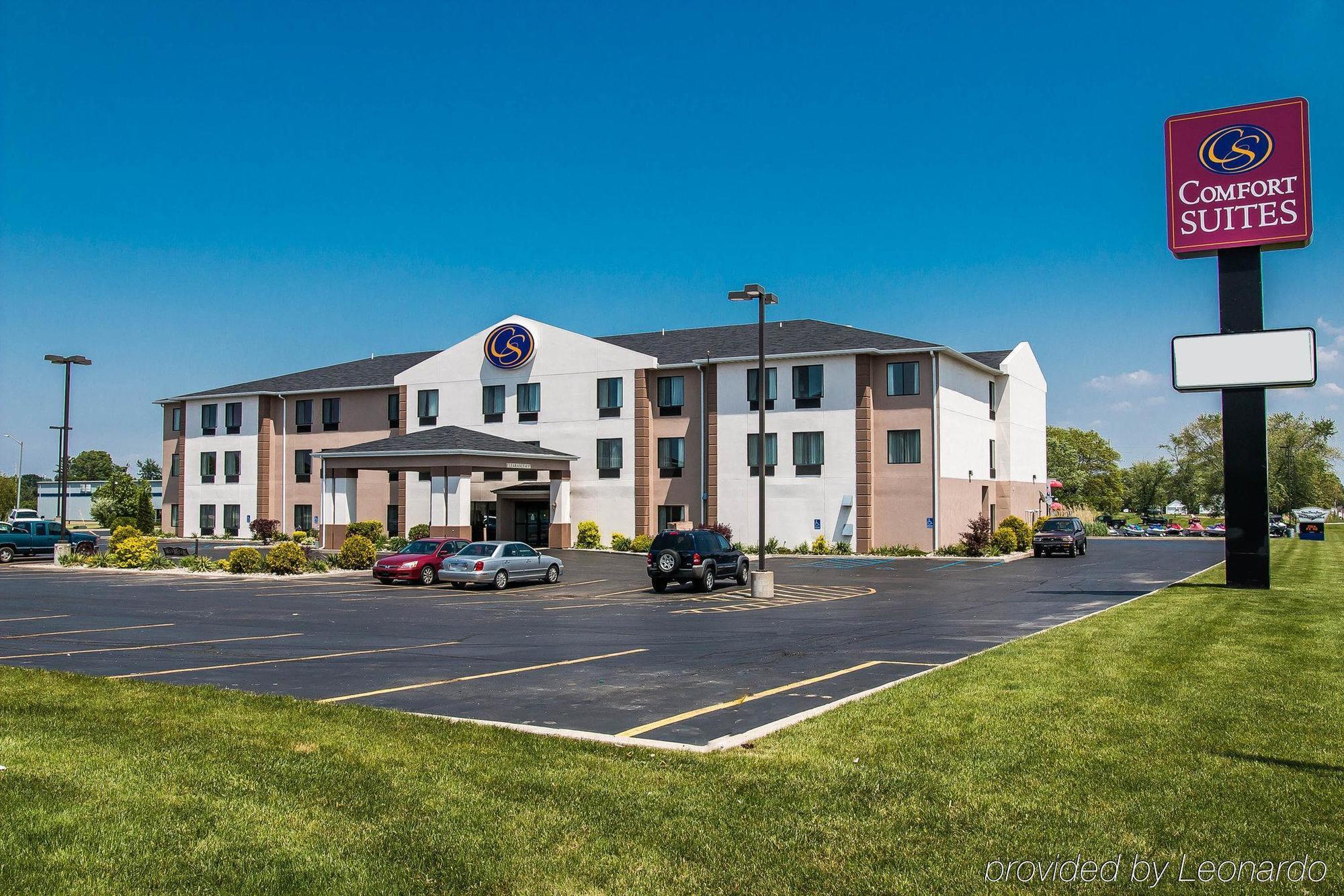 Comfort Suites South Haven Near I-96 Kültér fotó